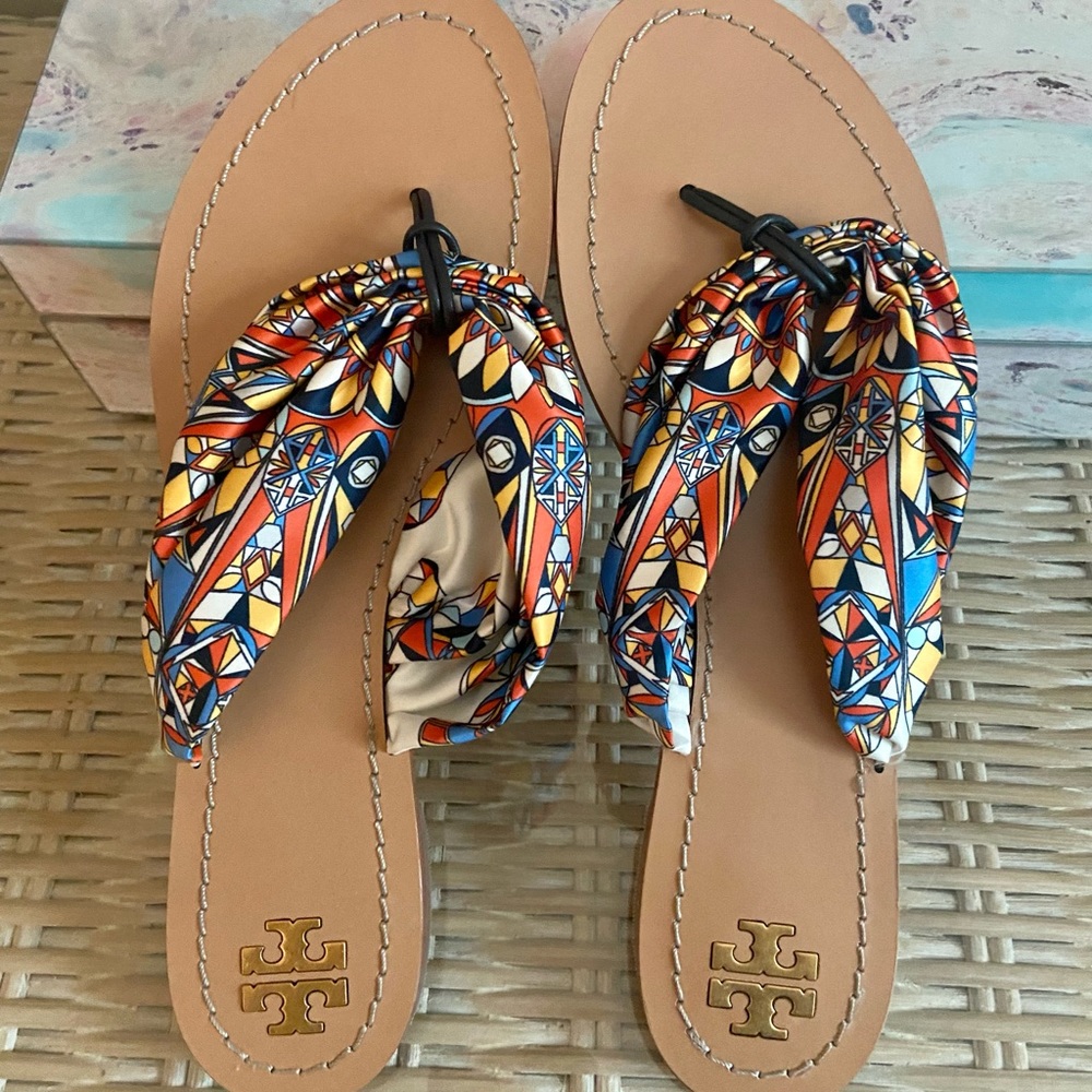 Tory Burch multi color sandal. Size 9.5